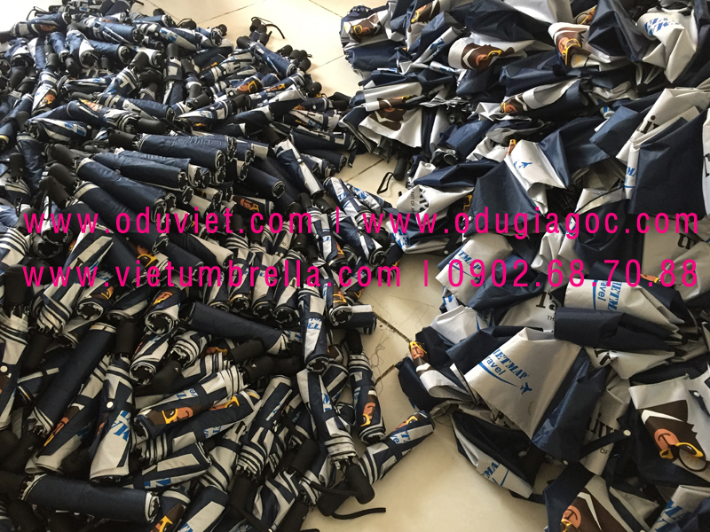 xưởng sản xuất ô dù cầm tay in logo quảng cáo